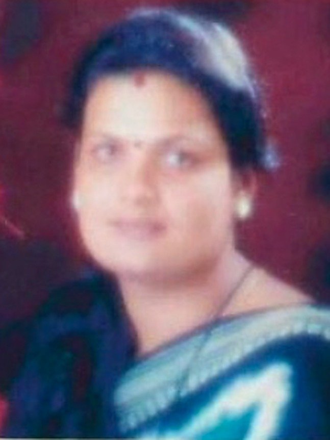 Dr. Desai Vidya Sripad in medical school, 1996